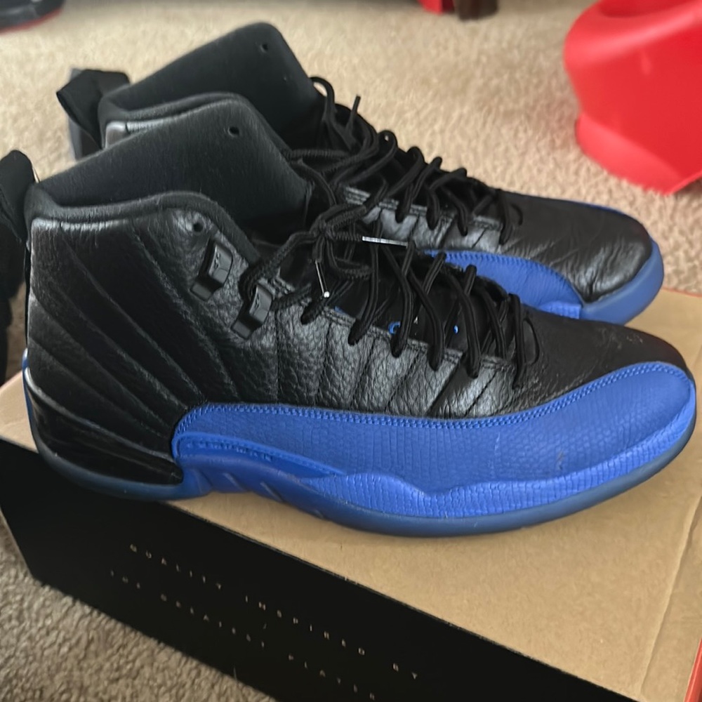 Retro Jordan 12s size 10,5
